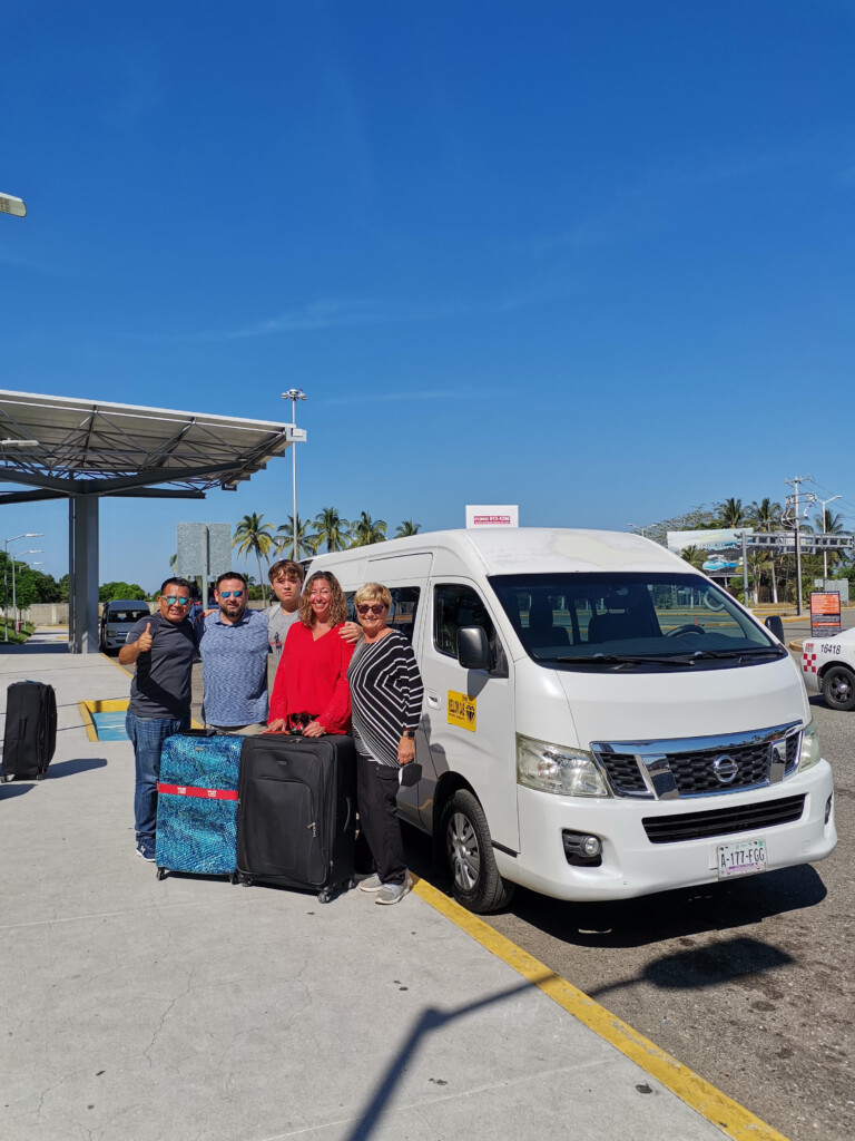 ACAPULCO Airport Shuttle Service